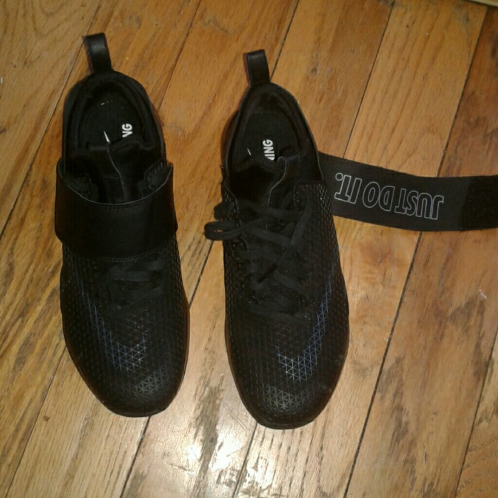 Women Nike Zoom Training Show